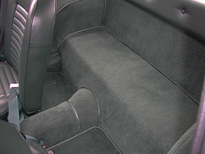 1966 FIAT GHIA 1500 COUPE back seat image